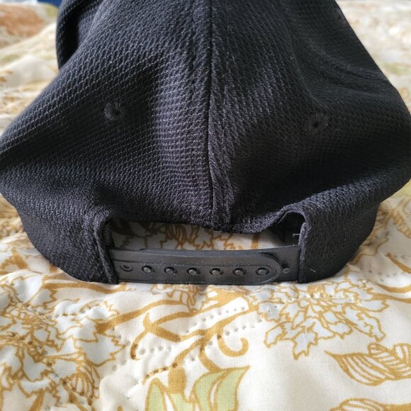 Hat - Picture 2 of 5